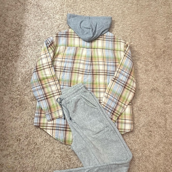 Quilted Shirt Jacket” 
 “Lightweight Padded Shacket - Picture 3 of 8